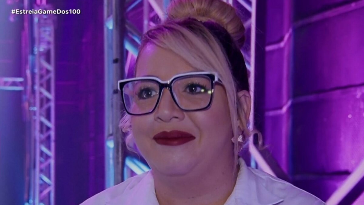 Lorena Alexandre, cover de Marília Mendonça, em trecho da estreia do game dos 100