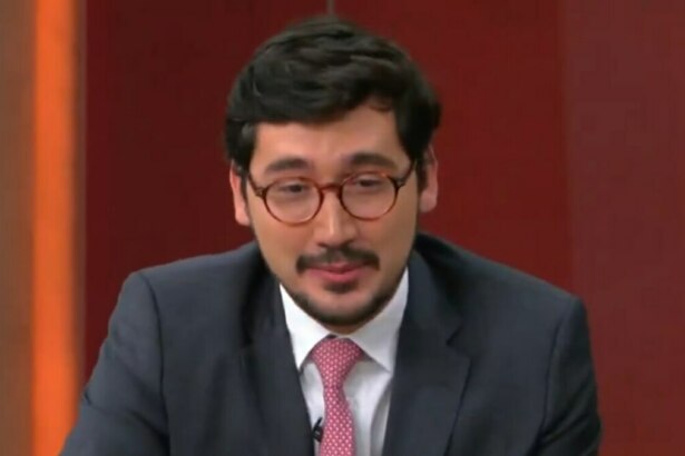 Nilson Klava emocionado na sua despedida da GloboNews Em Ponto