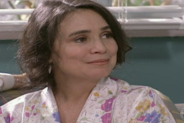 Regina Duarte, como Helena, em trecho da novela História de Amor