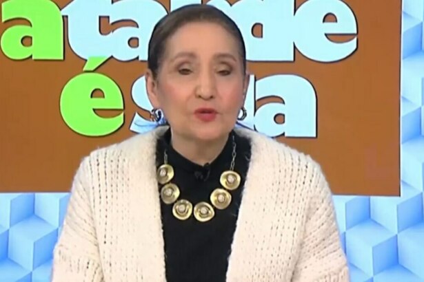 Sonia Abrão em trecho do programa A Tarde é Sua