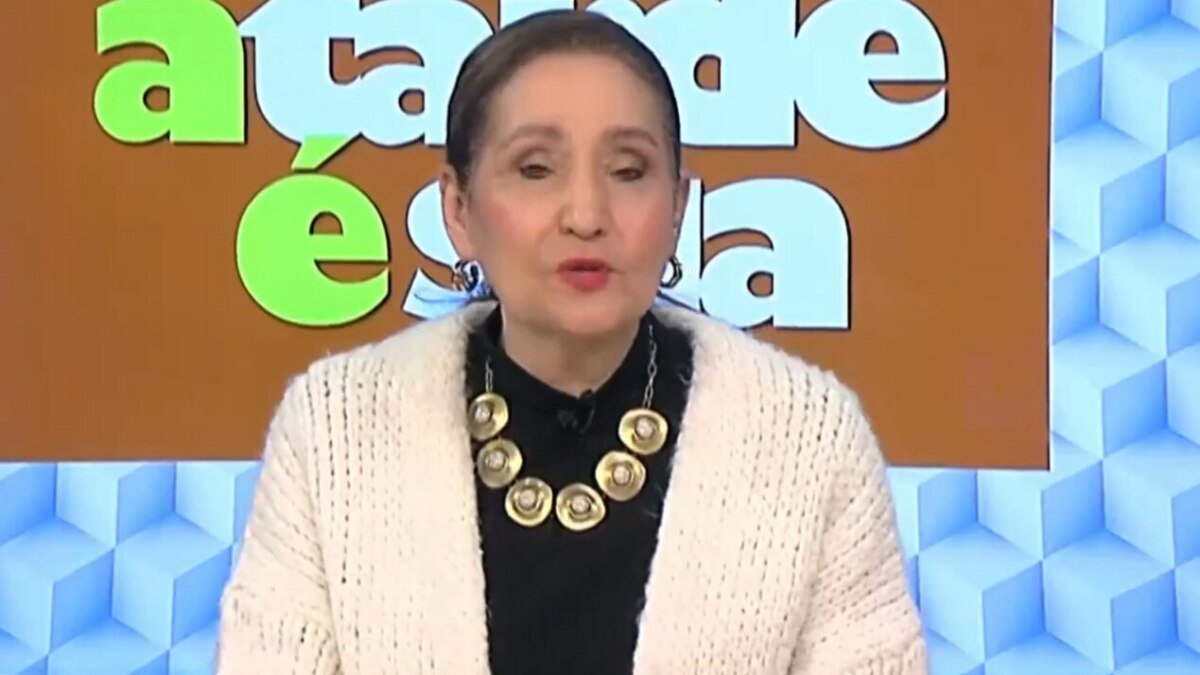 Sonia Abrão em trecho do programa A Tarde é Sua