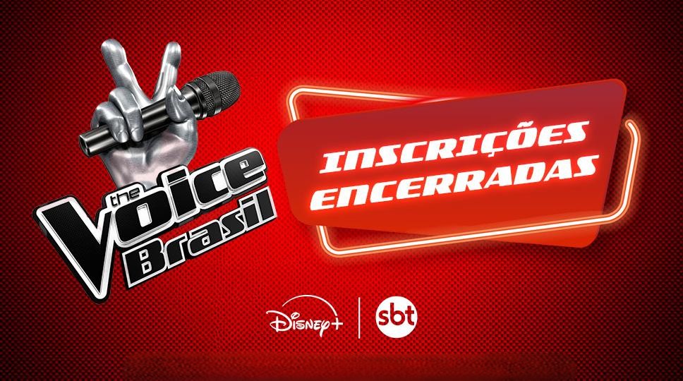 Logo do The Voice Brasil informando as inscrições encerradas ao lado do logo do SBT e Disney+
