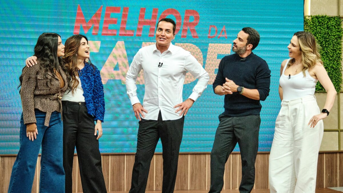 Leo Dias, JP Vergueiro e Pâmela Lucciola, Fernanda Bande e Ana Paula Renault no novo cenário do Melhor da Tarde na Band