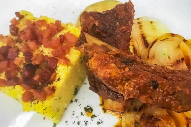 Costela suína com cerveja em trecho de Receita no Mais Você