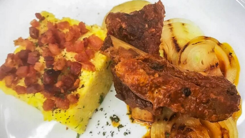 Costela suína com cerveja em trecho de Receita no Mais Você