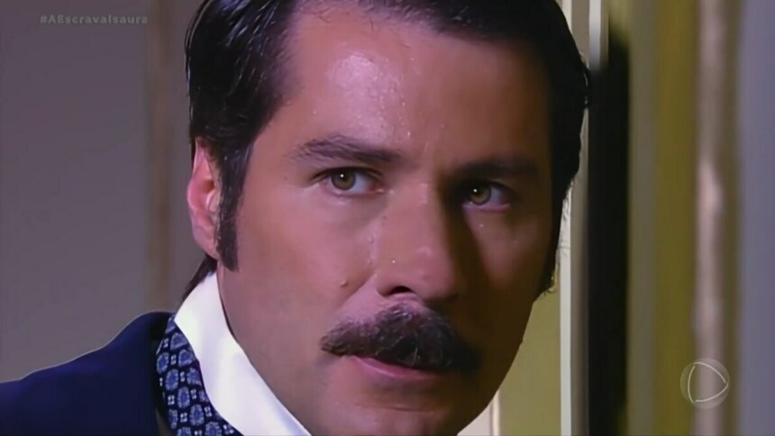 Leôncio Almeida (Leopoldo Pacheco) em trecho do capítulo de A Escrava Isaura