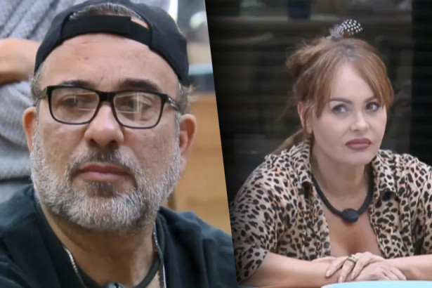 Fabiano Moraes olha para Gaby Spanic na mesa da cozinha de A Fazenda 17