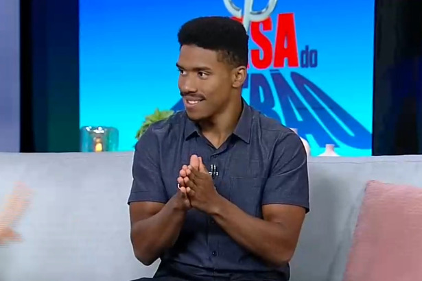 Thiago em trecho de entrevista no Hoje em Dia após ser eliminado na Casa do Patrão